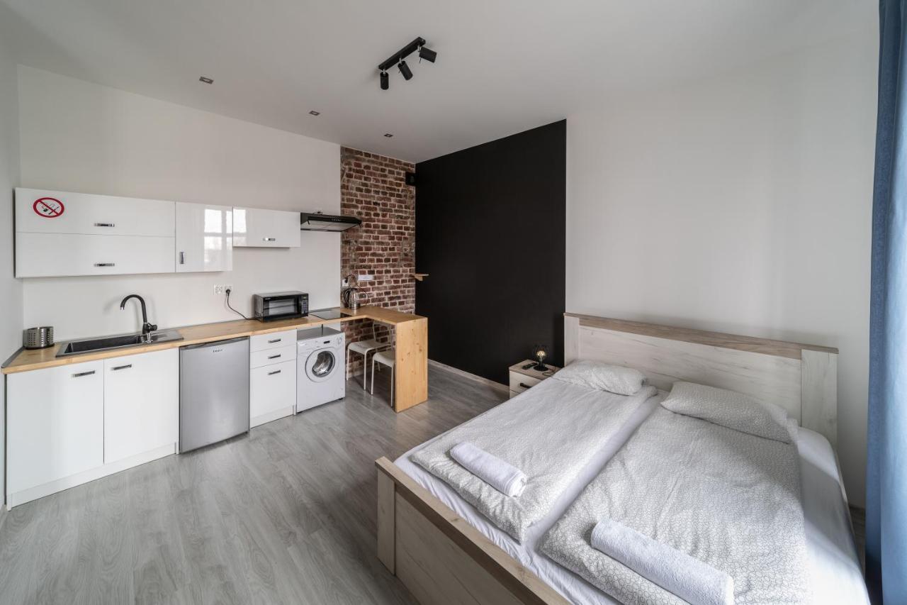 Black & White Vision Apartment - Centrum Opole Eksteriør billede